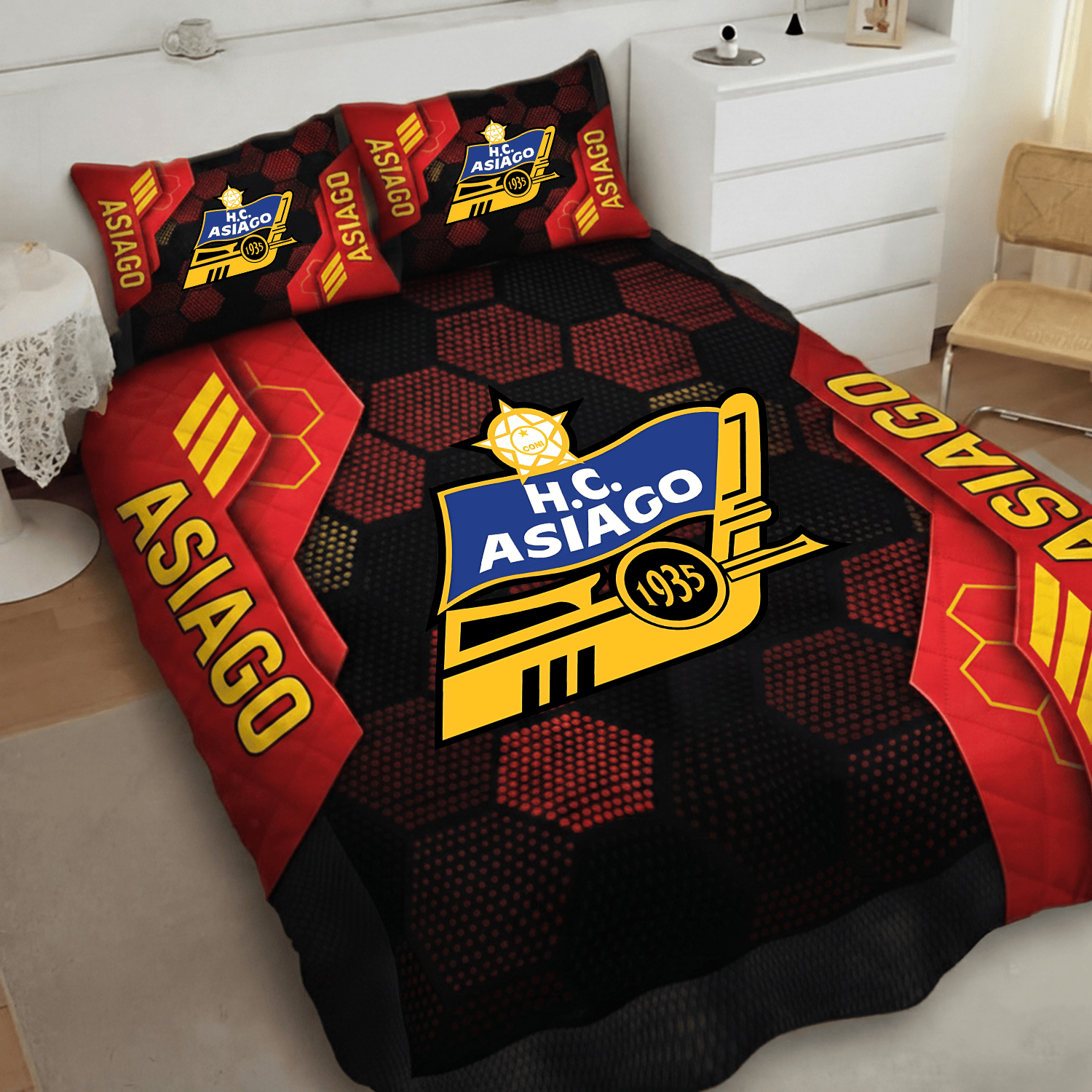 Asiago Hockey Inspired Quilt Set