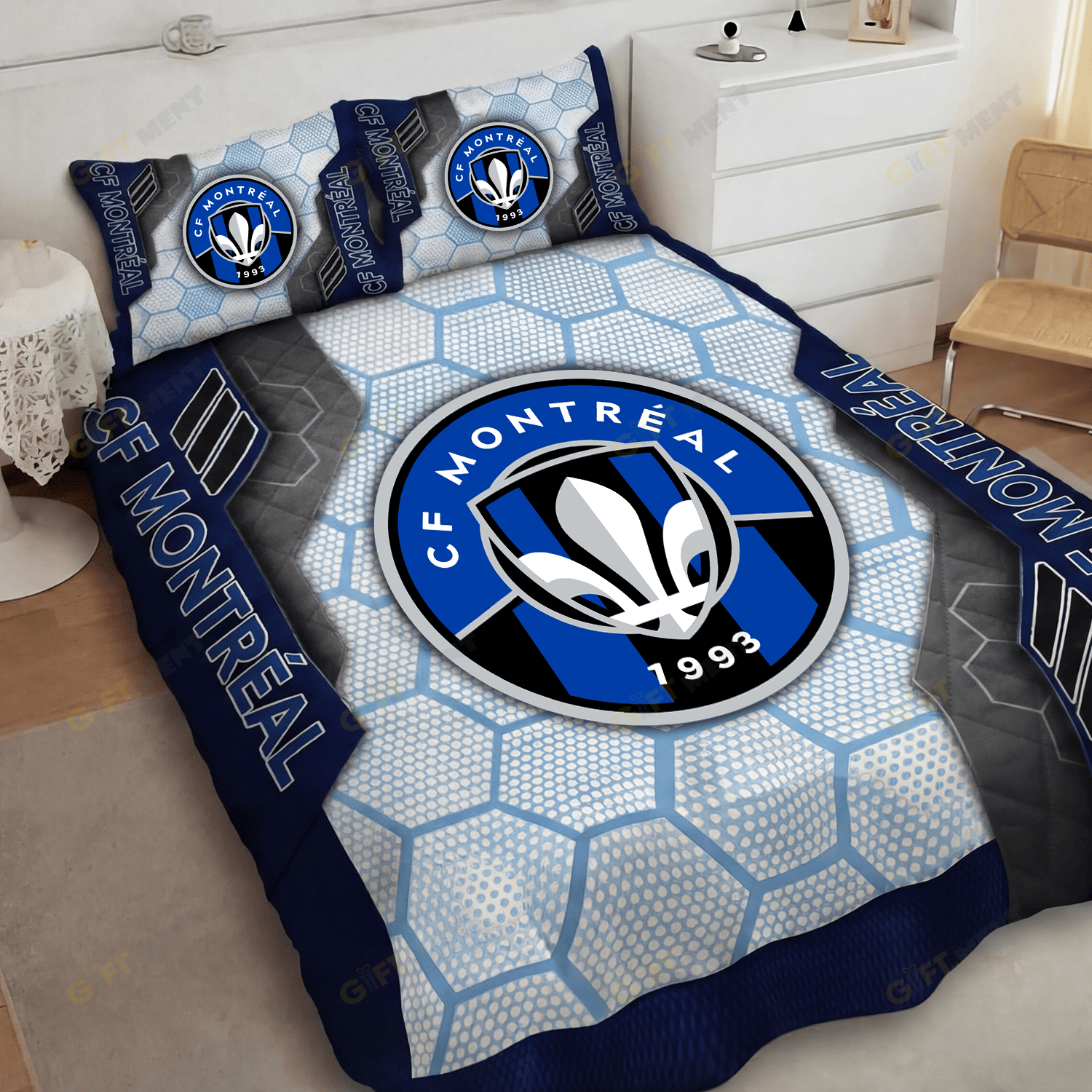 CF MontrÃ©al Inspired Quilt Set